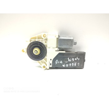 MOTOR ELEVALUNAS DELANTERO DERECHO 807300001R 