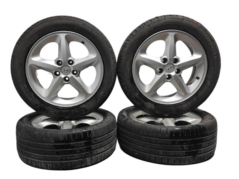 Recambio de juego llantas para hyundai sonata (nf) 2.4 style referencia OEM IAM 529103K310  