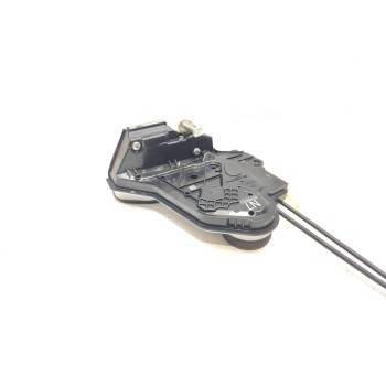 Recambio de cerradura puerta trasera izquierda para toyota rav4 hybrid 4x2 advance referencia OEM IAM 6903830010  