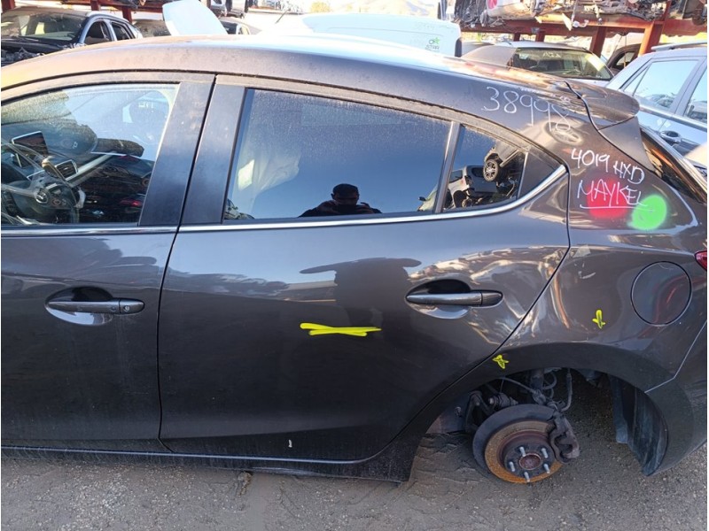 Recambio de puerta trasera izquierda para mazda 3 lim. (bl) sportive referencia OEM IAM BHY07302XF  