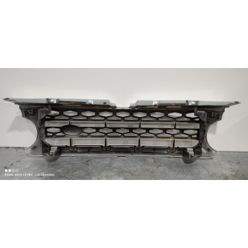 Recambio de rejilla delantera para land rover discovery 4 tdv6 s referencia OEM IAM AH228138B  