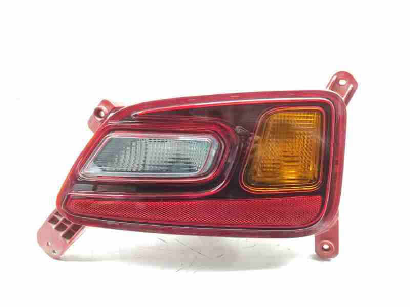 Recambio de piloto trasero derecho para hyundai kona style 2wd referencia OEM IAM 92406J9000  