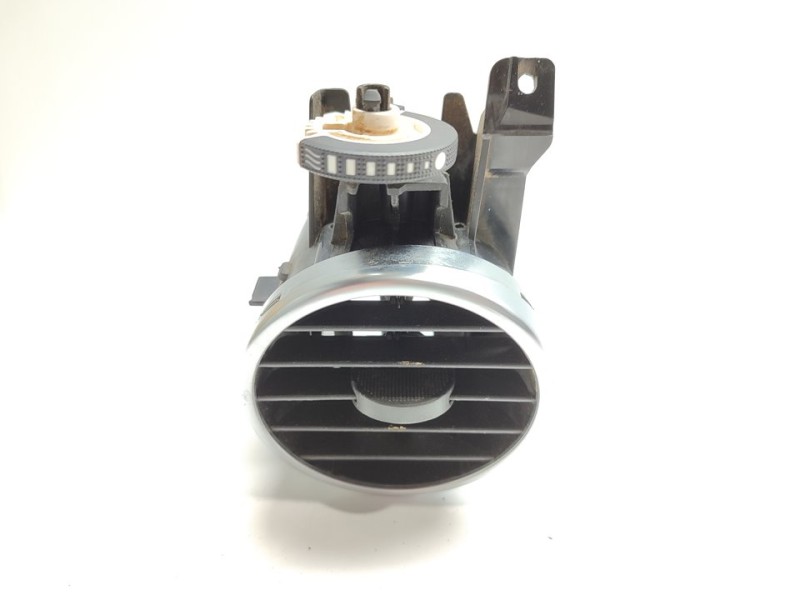 Recambio de rejilla aireadora para land rover discovery 4 tdv6 s referencia OEM IAM AH2201454D  