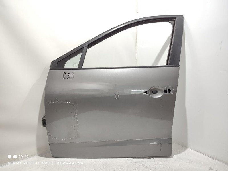 Recambio de puerta delantera izquierda para renault scenic iii emotion referencia OEM IAM 801014845R  