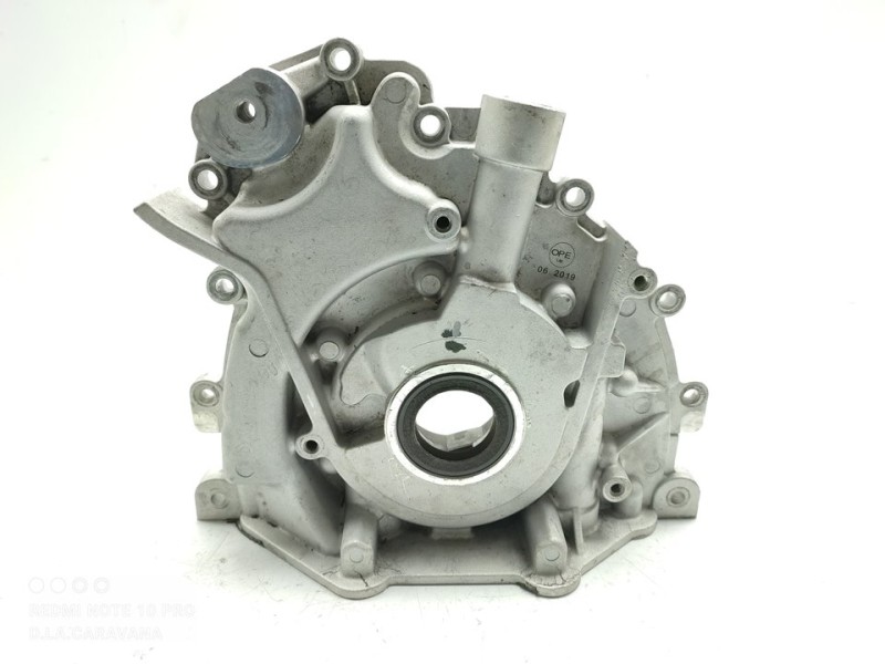 Recambio de bomba aceite para land rover discovery v6 td s referencia OEM IAM 4R8Q6600AC  