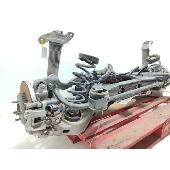 Recambio de puente trasero para land rover range rover evoque evoque hse referencia OEM IAM K8D22K139AC  