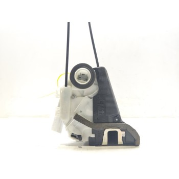 Recambio de cerradura puerta trasera derecha para toyota yaris cross hybrid 2wd active tech referencia OEM IAM 69050K0030  