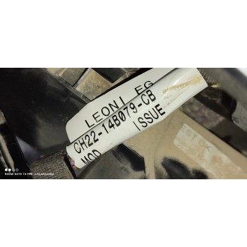 Recambio de apoyabrazos central para land rover discovery 4 tdv6 s referencia OEM IAM CH2214B079CB  