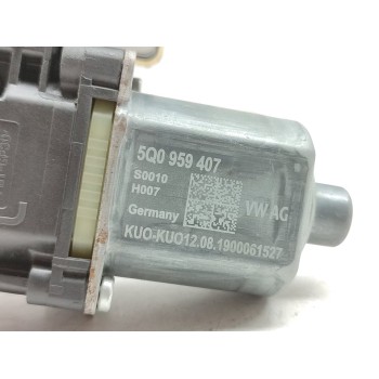 Recambio de motor elevalunas trasero izquierdo para volkswagen t-roc advance referencia OEM IAM 5Q0959407  