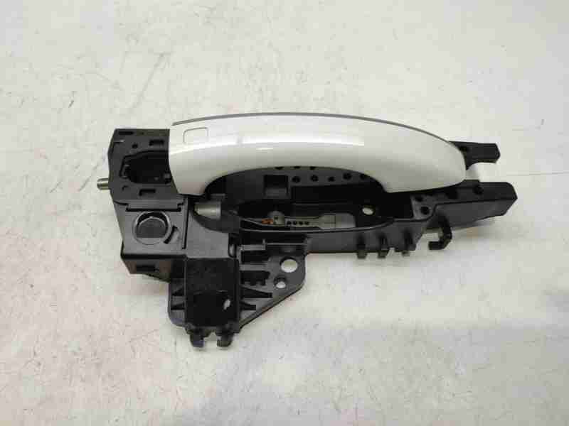 Recambio de maneta exterior delantera derecha para audi q5 fyg 40 tdi quattro black line referencia OEM IAM 8T0837886B  