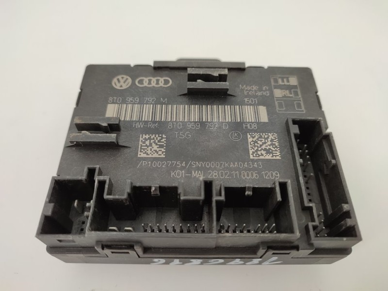 Recambio de modulo electronico para audi a4 ber. (b8) e referencia OEM IAM 8T0959792D  