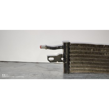 Recambio de radiador aceite para land rover discovery 4 tdv6 s referencia OEM IAM 7H329N103AC  