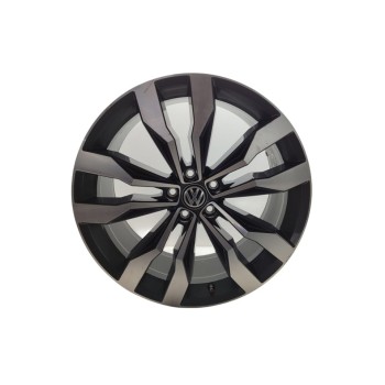 Recambio de juego llantas para volkswagen tiguan sport bmt referencia OEM IAM 5NA601025G  