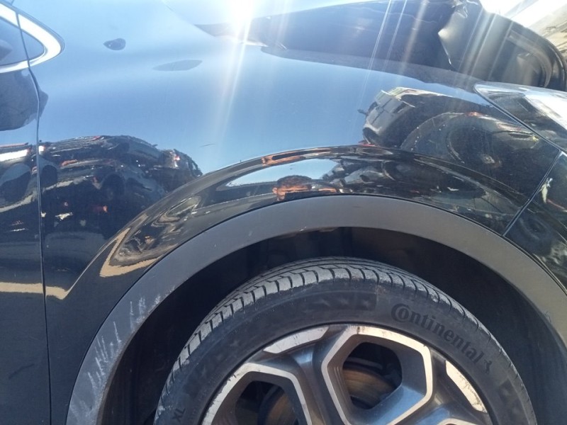 Recambio de aleta delantera derecha para renault kadjar black edition referencia OEM IAM 631006635R  