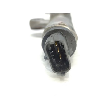 Recambio de rampa inyectora para land rover range rover evoque evoque hse referencia OEM IAM 0445214332  