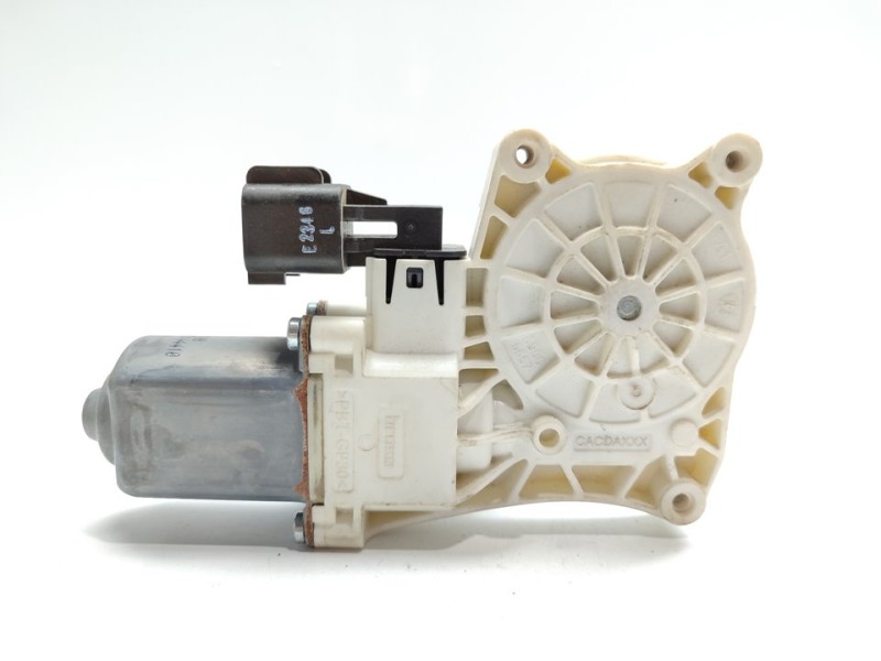 Recambio de motor elevalunas trasero derecho para land rover discovery sport se referencia OEM IAM C39792101  