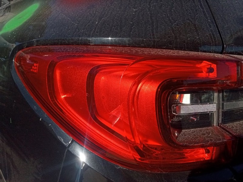 Recambio de piloto trasero izquierdo para renault kadjar black edition referencia OEM IAM 265552478R  