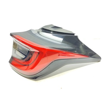 Recambio de piloto trasero derecho para toyota yaris (xp21) hybrid active tech referencia OEM IAM 81551K0040  