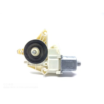 MOTOR ELEVALUNAS DELANTERO DERECHO A2048200242 