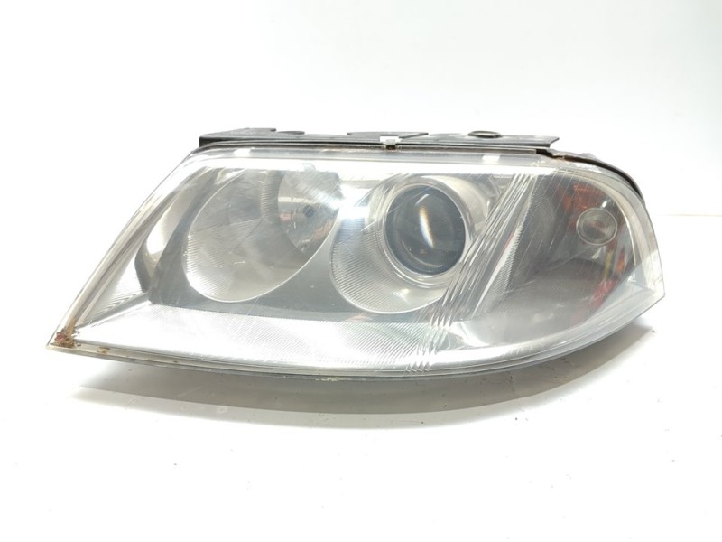 Recambio de faro izquierdo para volkswagen passat berlina (3b3) advance referencia OEM IAM 3B0941015AN  