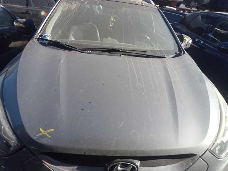 Recambio de capo para hyundai ix35 tecno bluedrive 2wd referencia OEM IAM 664002Y001  