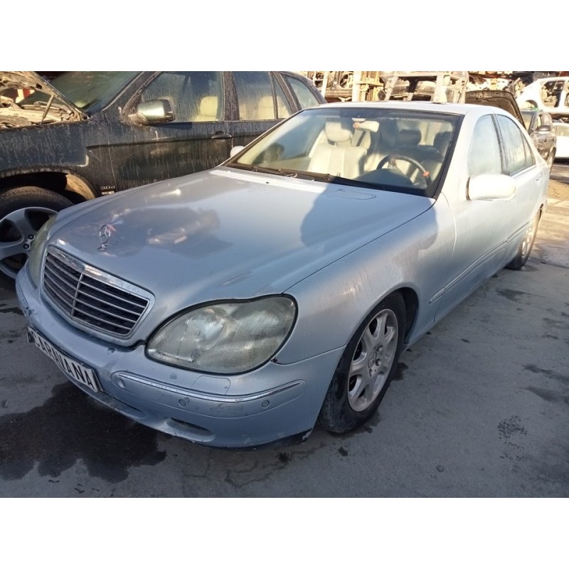 mercedes-benz clase s (w220) berlina del año 2001