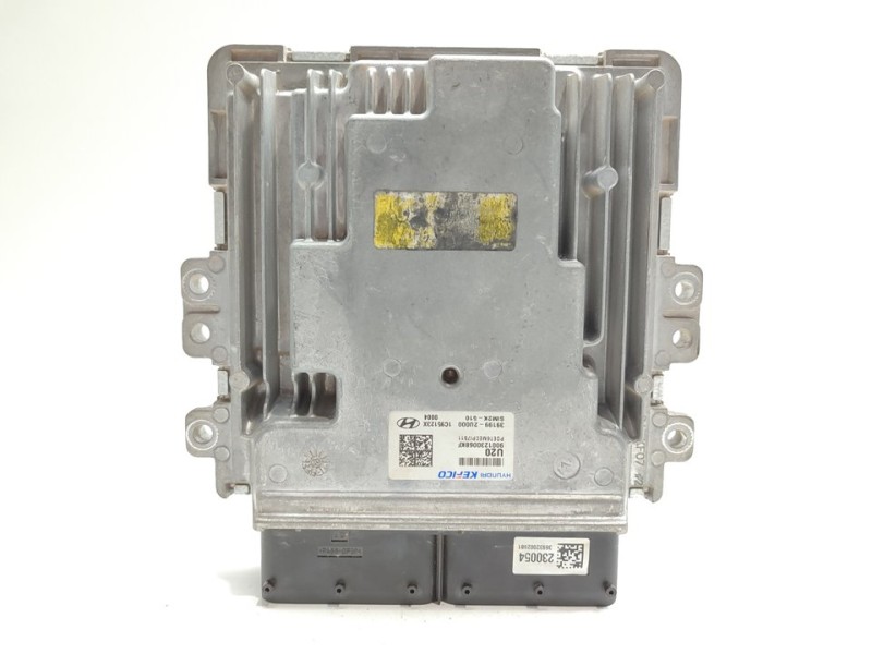 Recambio de centralita motor uce para hyundai i30 (pd) essence referencia OEM IAM 391992U000  