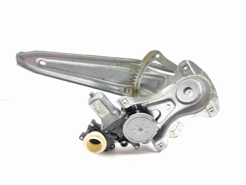 Recambio de elevalunas trasero izquierdo para toyota auris hybrid active business plus referencia OEM IAM 6984002430  