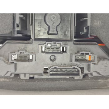 Recambio de piloto trasero izquierdo para volkswagen golf iv berlina (1j1) básico referencia OEM IAM 1J6945111S  