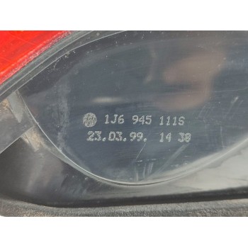 Recambio de piloto trasero izquierdo para volkswagen golf iv berlina (1j1) básico referencia OEM IAM 1J6945111S  