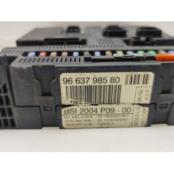 Recambio de caja reles / fusibles para citroën c4 berlina lx referencia OEM IAM 9663798580  