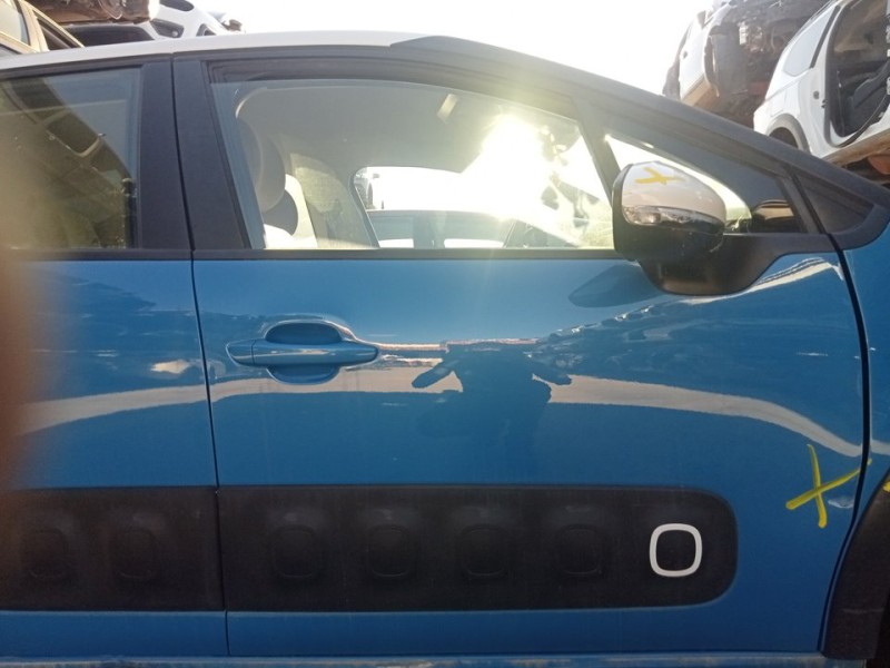 Recambio de puerta delantera derecha para citroën c3 feel pack referencia OEM IAM 9812674180  