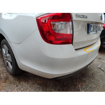 Recambio de paragolpes trasero para skoda rapid ambition referencia OEM IAM 5JH807421B  