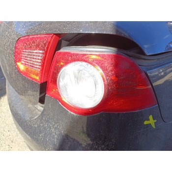 PILOTO TRASERO DERECHO 