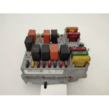 Recambio de caja reles / fusibles para fiat stilo (192) 1.9 jtd cat referencia OEM IAM 0046846109057657  