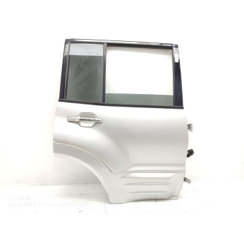 Recambio de puerta trasera derecha para mitsubishi montero (v60/v70) 3.2 di-d gls hunter (5-ptas.) referencia OEM IAM   