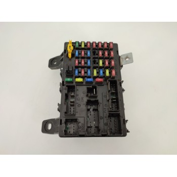 Recambio de caja reles / fusibles para hyundai getz (tb) 1.1 básico referencia OEM IAM 911981C001  