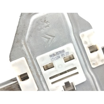 Recambio de elevalunas delantero derecho para peugeot partner kombi active referencia OEM IAM 9680557880  