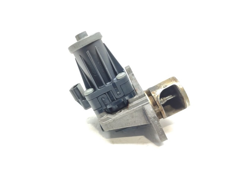 Recambio de valvula egr para renault clio iv dynamique referencia OEM IAM H8201411538  