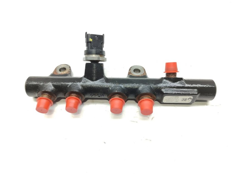 Recambio de rampa inyectora para renault clio iv dynamique referencia OEM IAM H8201157327  