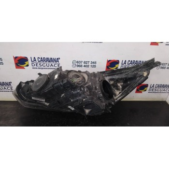 Recambio de faro derecho para ford focus lim. (cb8) titanium referencia OEM IAM F1EB13W029  