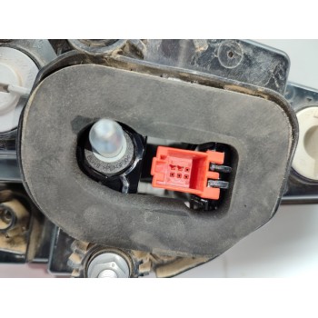 Recambio de piloto trasero derecho interior para audi a4 berlina (8w2) básico referencia OEM IAM 8W5945076  