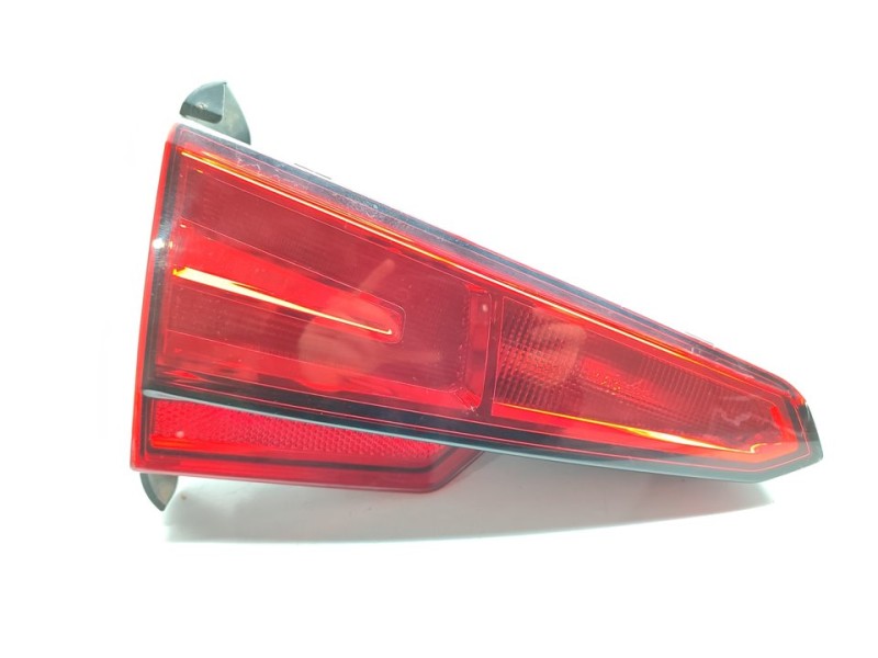 Recambio de piloto trasero izquierdo interior para audi a4 berlina (8w2) básico referencia OEM IAM 8W5945076  