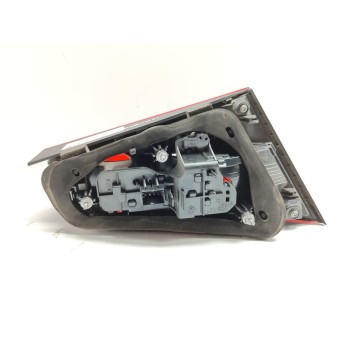 Recambio de piloto trasero derecho interior para audi a3 sportback (8vf) basic referencia OEM IAM 8V4945076  