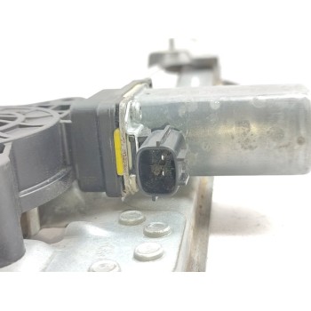 Recambio de elevalunas trasero derecho para dacia sandero stepway essential referencia OEM IAM 827206057R  