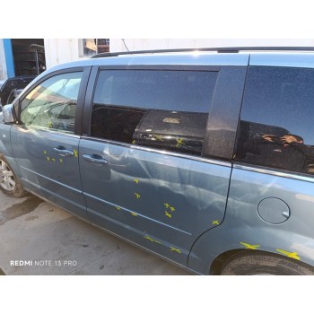 Recambio de puerta lateral corredera izquierda para chrysler grand voyager touring referencia OEM IAM 5020699AC  