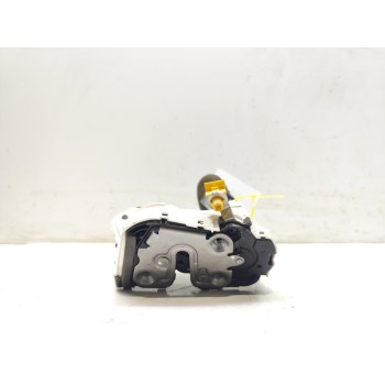 CERRADURA PUERTA TRASERA DERECHA 10640637 