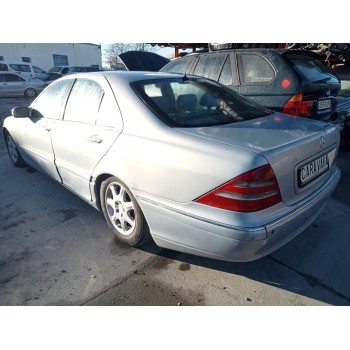 mercedes-benz clase s (w220) berlina del año 2001