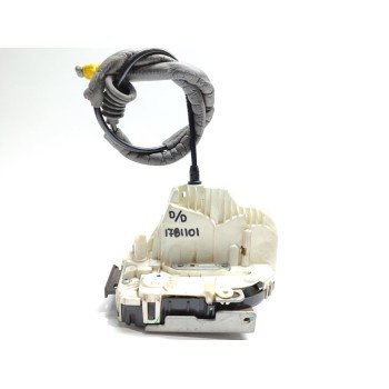 CERRADURA PUERTA DELANTERA DERECHA P04589924AF 