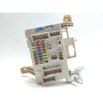 Recambio de caja reles / fusibles para toyota land cruiser (j12) 3.0 d4-d vx referencia OEM IAM 8274135110  